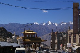 Moti Market - Main Gate
Zanskar Range
Stok Kangri