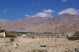 Leh from lower suburb / aus Richtung Indus
Chubi, Changspa
Namgyal Tsemo Gompa 
Khardung-La