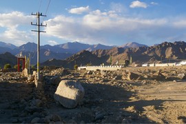 Choklamsar
Ladakh Range