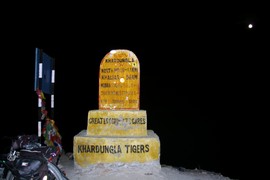 Khardung La top
5.360 m