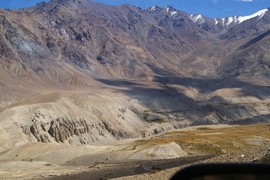 near Khardung