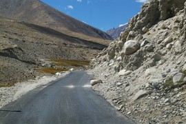 near Khardung