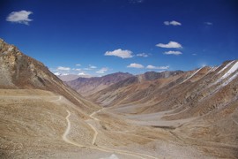 Khardung La - Ladakh Range
northern ascent / Nordrampe