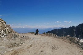 Khardung La top
5.360 m