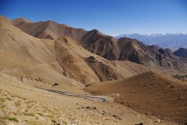 Khardung La 
Zanskar Range - Matho Kangri