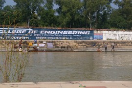 near Roorkee
Upper Ganga Canal