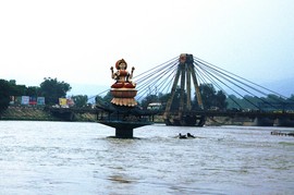 Haridwar
Har Ki Pauri
Ganga Canal
Ganga - Haridwar-Dehradun highway
