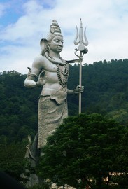 7856uttarakhand182-haridwar59-shiva_statue_ganga4-1024.jpg