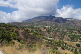 Orosira Dikti
Mournies
