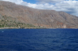 bei/near Loutro