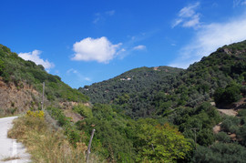 bei/near Chondros