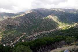 bei/near Sfinari