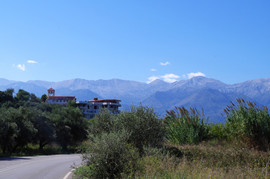 Apokoronas
bei/near Kalives
Moni Agios Rafail
Levka Ori