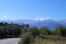 Apokoronas
bei/near Kalives
Moni Agios Rafail
Levka Ori